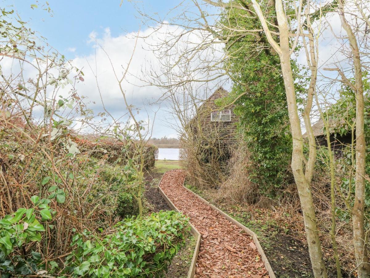 Villa Cygnus Boathouse South Walsham Esterno foto
